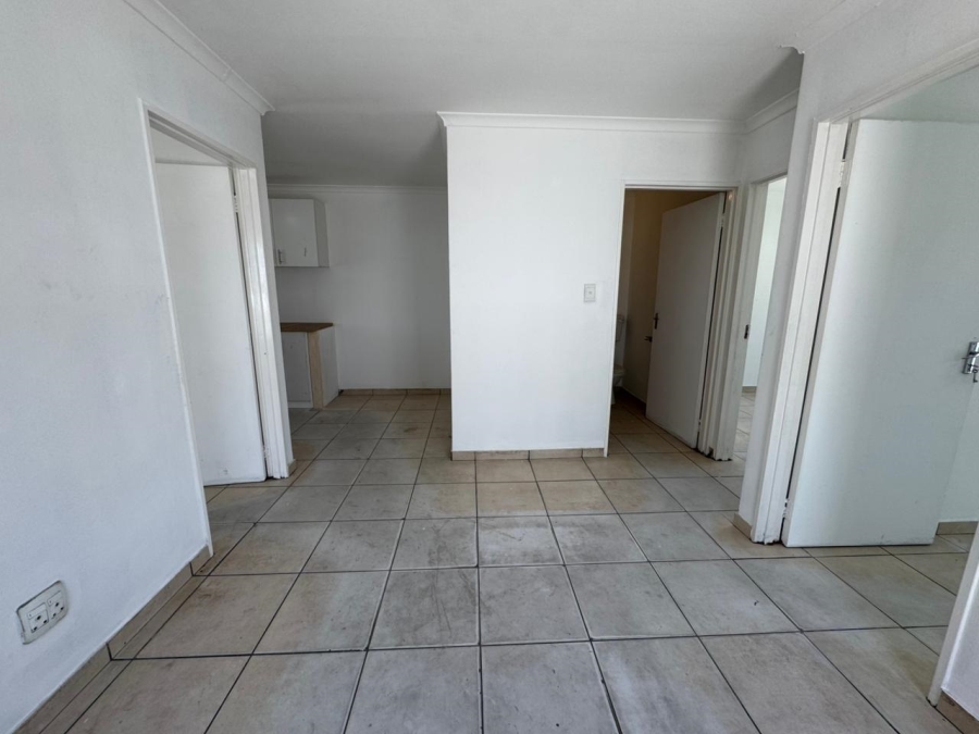 6 Bedroom Property for Sale in Hindle Park Western Cape